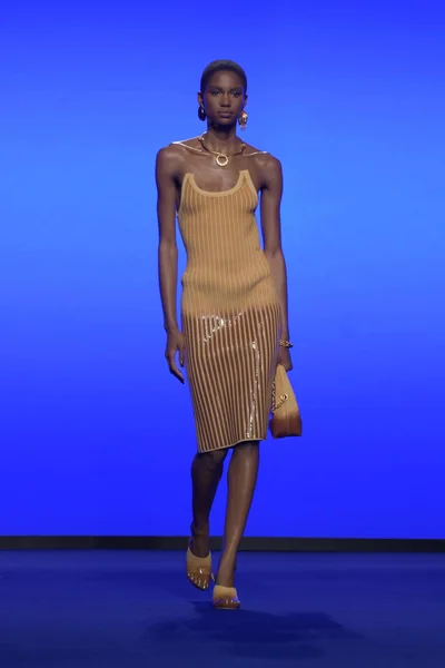 Look 20